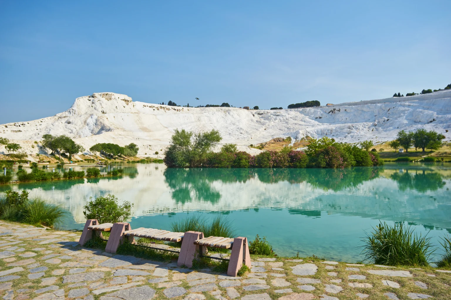 small-lake-pamukkale